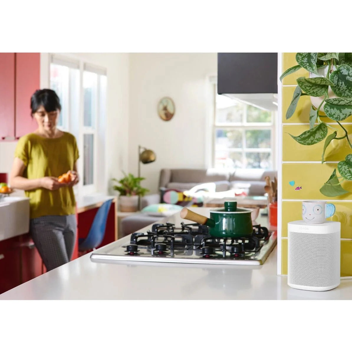 Black Smart Speaker Z4336