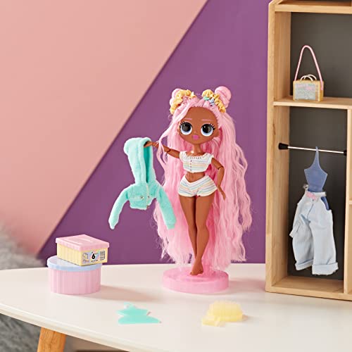 OMG Sunshine Gurl Fashion Doll Set with 20 Surprises O719061