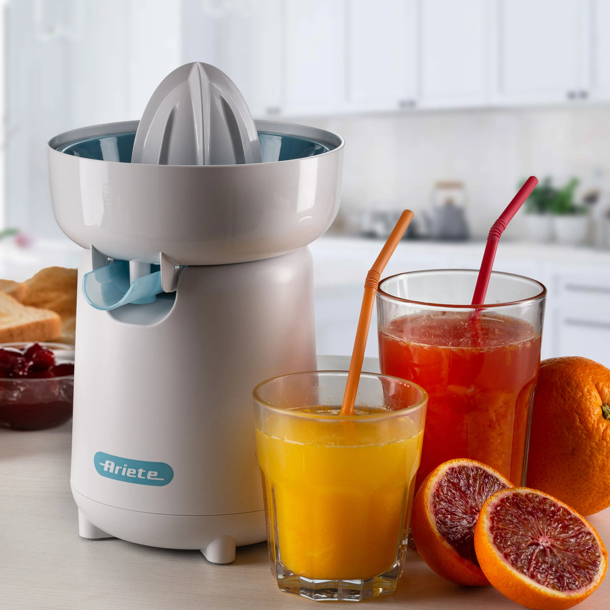 White Juicer F367927