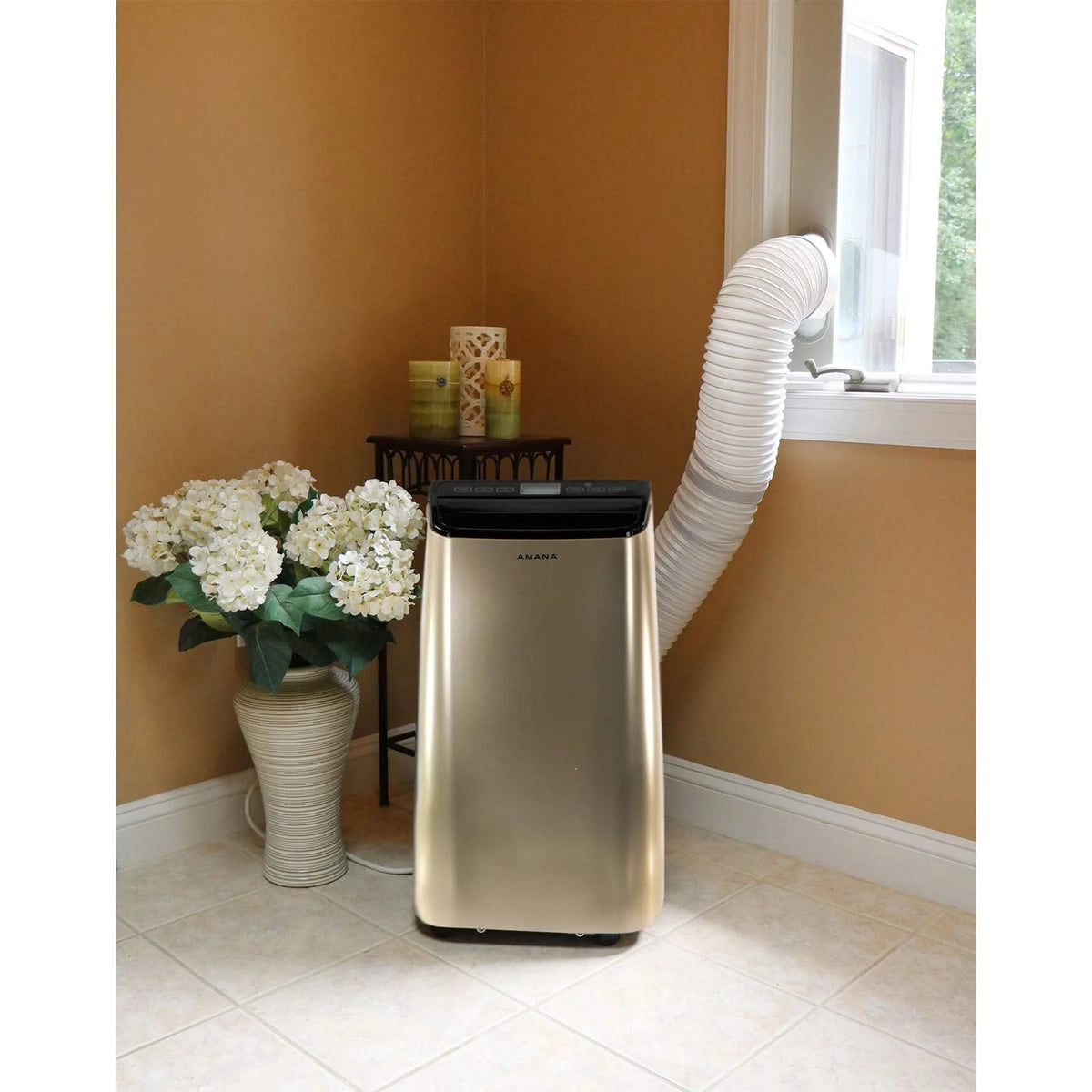 12,000 BTU Portable Air Conditioner with Remote Control O890
