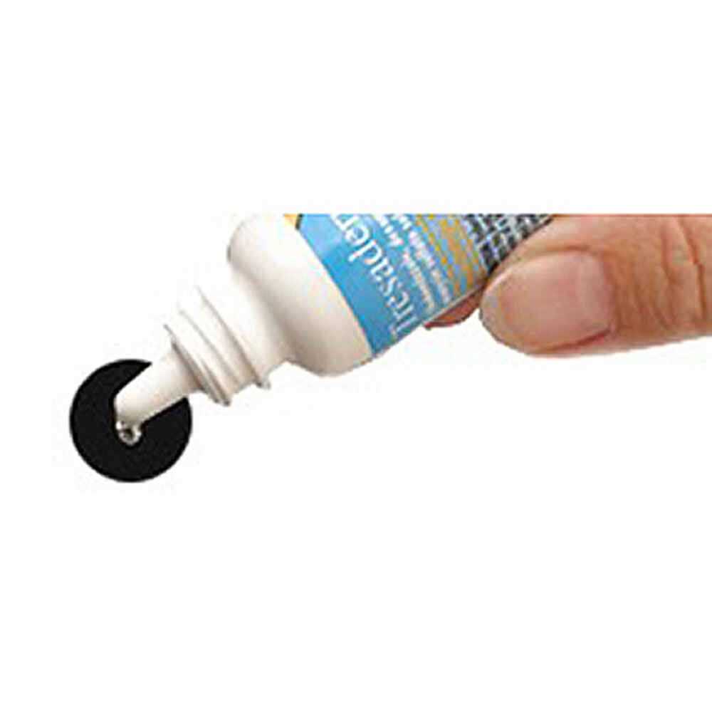 Tresaderm Topical Solution O24306