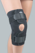 Medium Black Knee Brace T942993