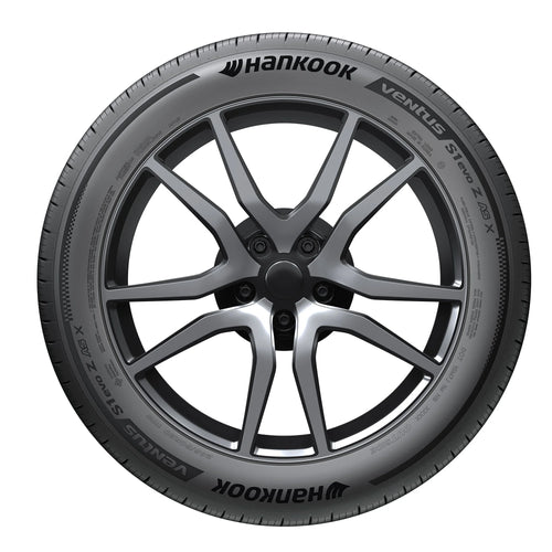 285/40R21 109Y Tire D8565