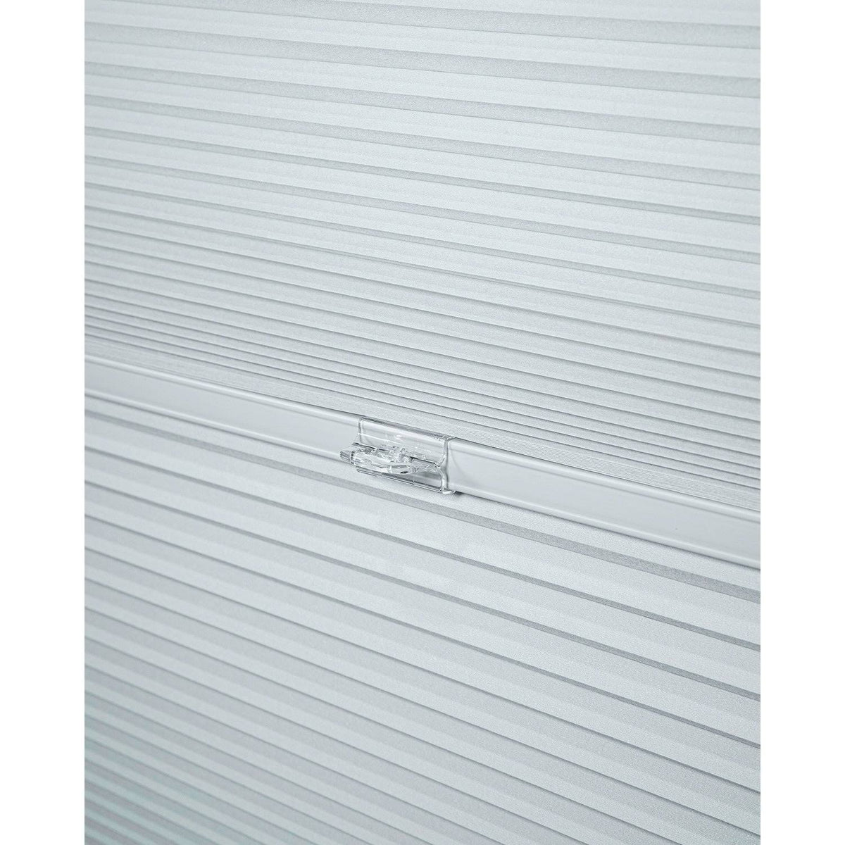 Cordless Cellular Shades U470538