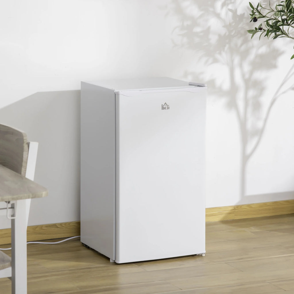 White 3.2 Cu.Ft Mini Fridge with Freezer O526