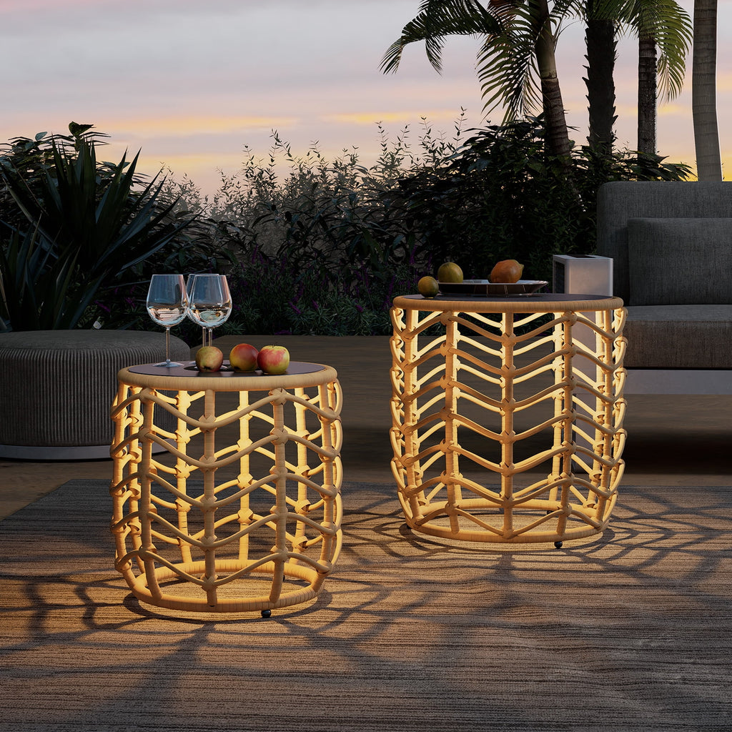 Set of 2 Weather-Resistant Wicker Nesting Tables S3102