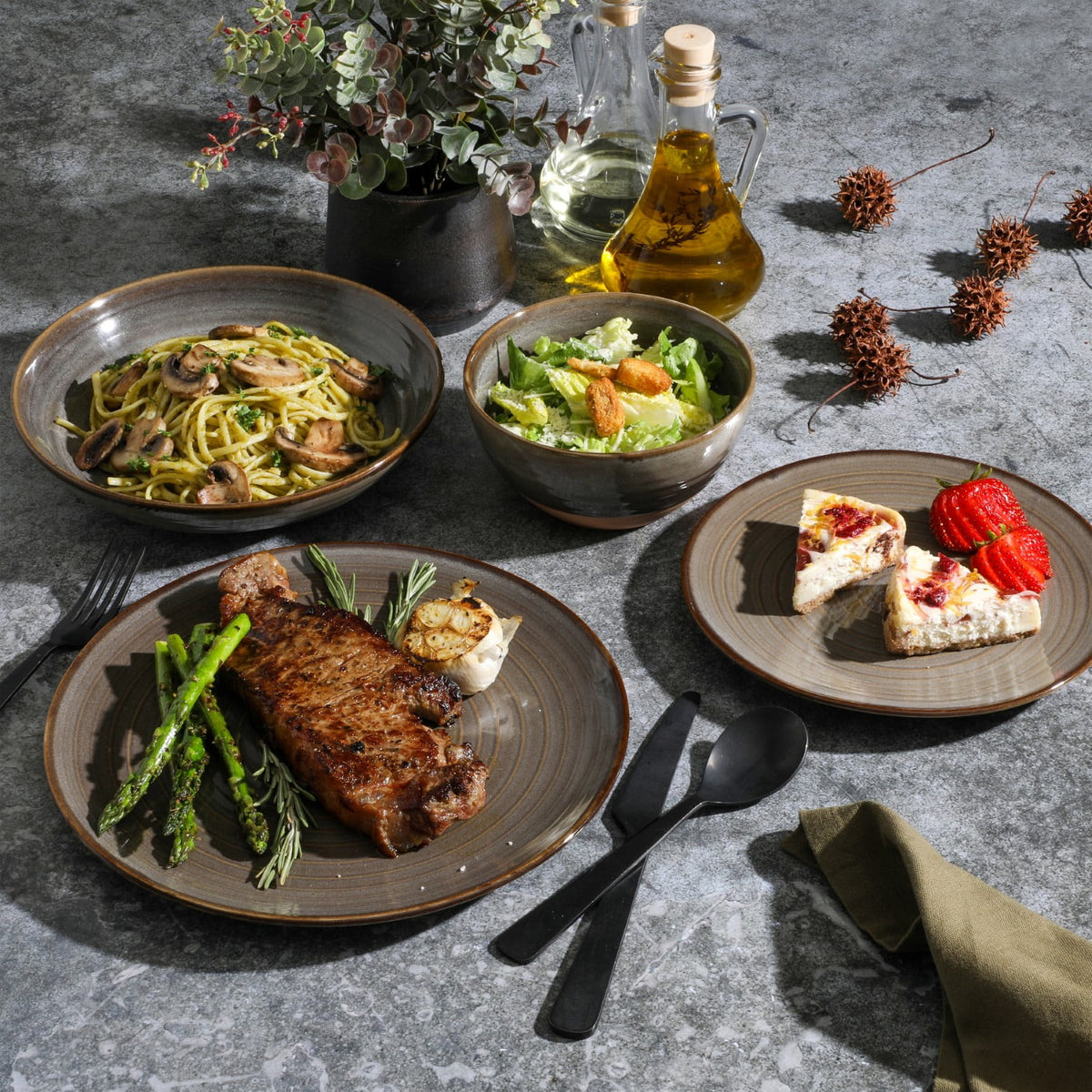 16 Piece Terracotta Reactive Dinnerware Set Q9880