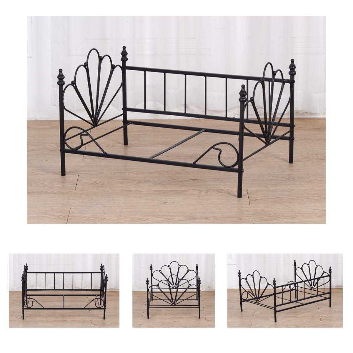 Dog Bed with Metal Frame and White Velvet Cushion Q389970