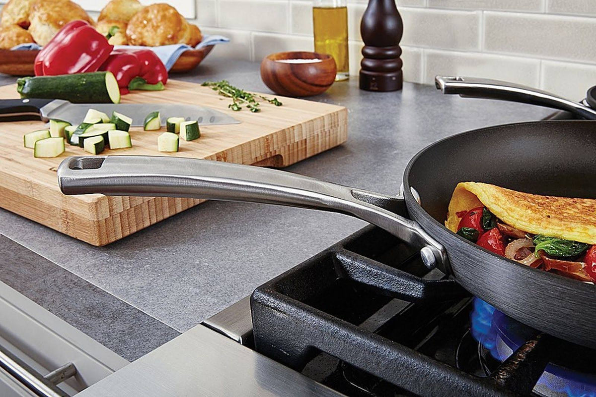 Calphalon Classic Nonstick 8-in. Fry Pan Z509